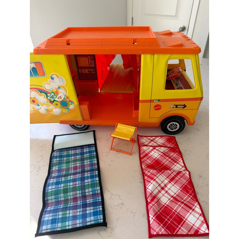 Vintage 1970s Mattel Barbie Country Camper Playset Yellow Orange Accessories
